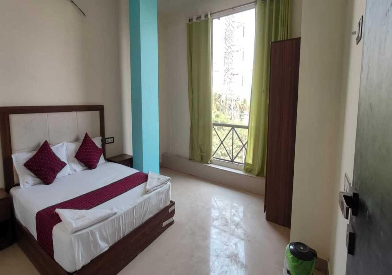 Hotel Blue Sky Residency مومباي المظهر الخارجي الصورة