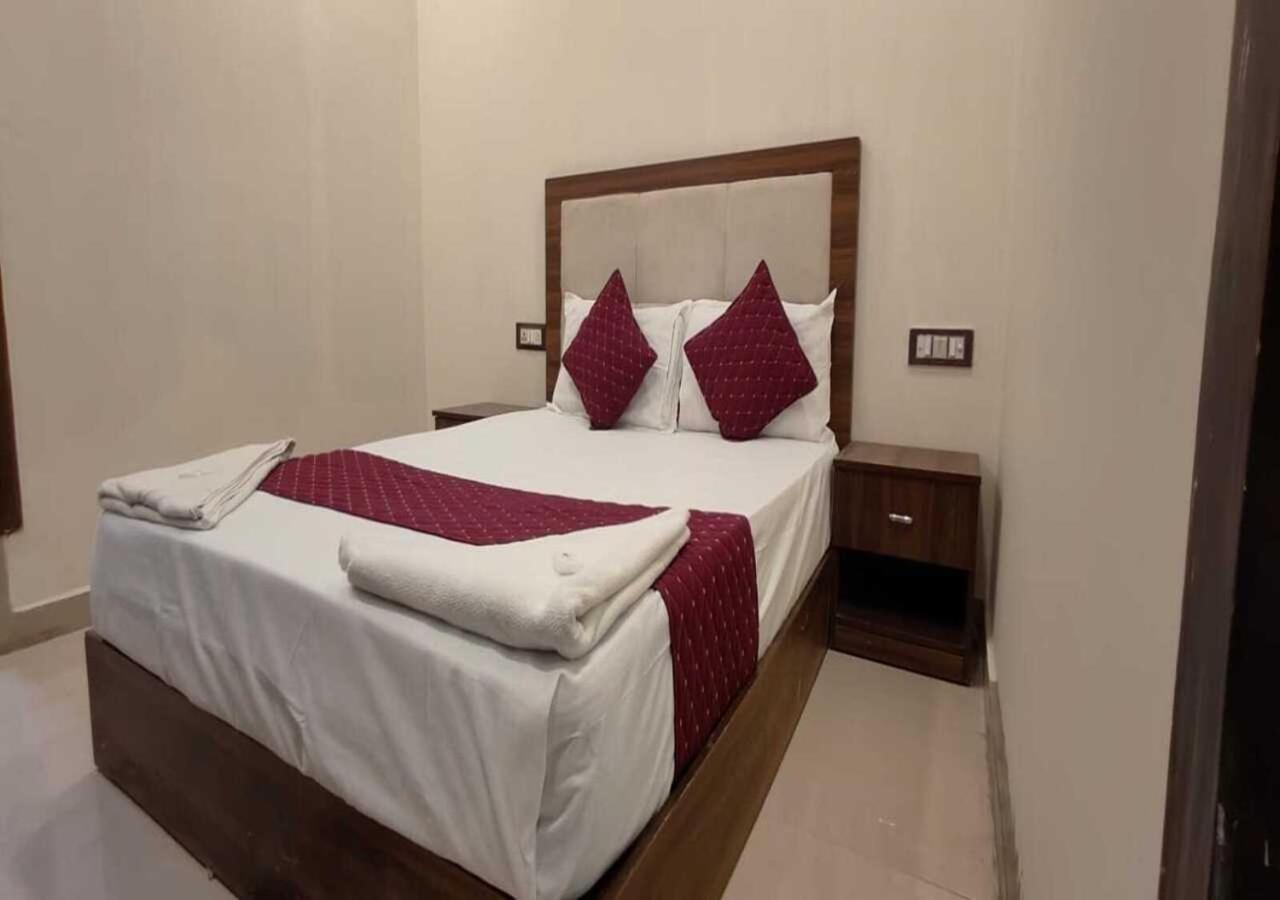 Hotel Blue Sky Residency مومباي المظهر الخارجي الصورة