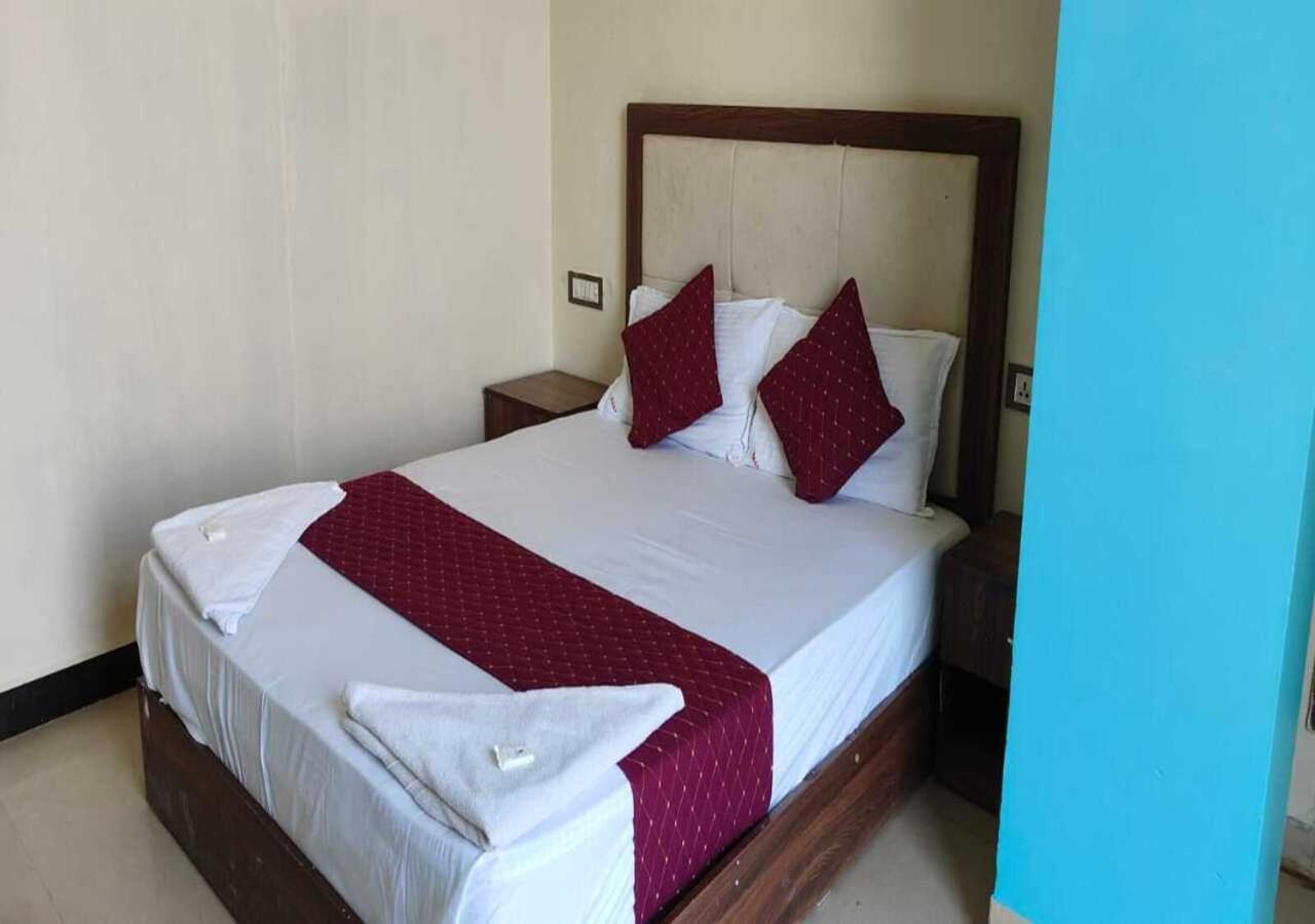 Hotel Blue Sky Residency مومباي المظهر الخارجي الصورة