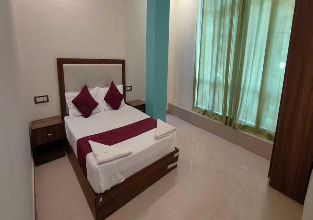 Hotel Blue Sky Residency مومباي المظهر الخارجي الصورة